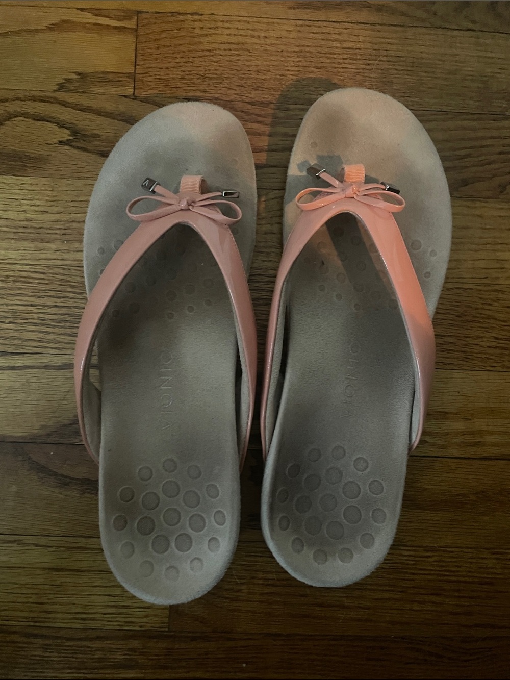 Vionic Women's Coral Pink Bow Thong Sandals